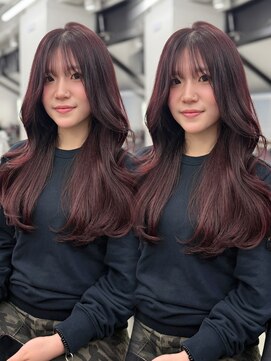 シーシンジュク 新宿南口(Sea shinjuku) 大人っぽい暖色系にしたい方におすすめのワインレッド！