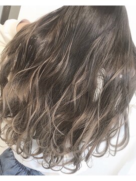 アライブ キチジョウジ(ALIVE Kichijoji) ALIVE吉祥寺 ロブイルミナカラーシースルーカラーヘルシーロング