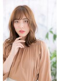 ニュアンスカラーで大人かわいいくせ毛風くびれミディa