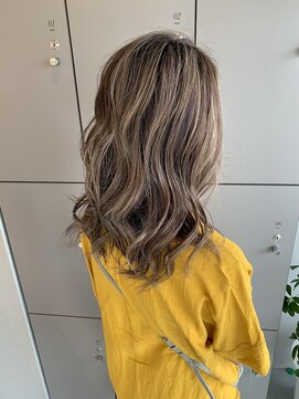 エイト 沖縄豊崎店(EIGHT toyosaki) 【EIGHT 豊崎】お客様スタイル_3Dハイライト×アッシュベージュ