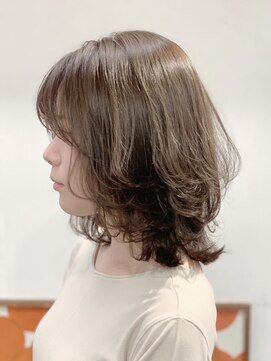 スタンス(stance) 鎖骨でハネる♪スウィングミディ