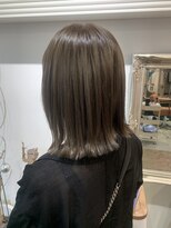 テイラー(Taylor)&nbsp;【Taylor 大宮】オリーブグレージュ×切りっぱなしミディ