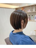 耳にかけてもキレイ・カワイイショートヘア