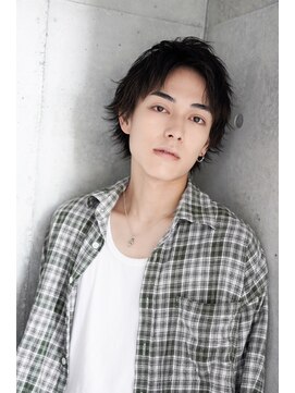 レタッチバイフィフス(RETOUCH by fifth) ビジネスショート無造作パーマセンターパートマッシュヘア毛流れ