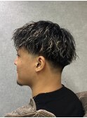 ツイストスパイラル刈り上げテーパーフェード