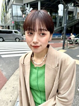 フォト 新宿三丁目(foto) 髪質改善縮毛矯正レイヤーカット顔周り前髪韓国ミニウルフ/新宿