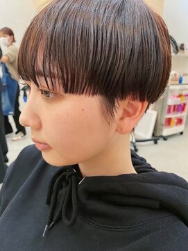 ロミー 本厚木(ROMMY.) 20代30代40代50代◎刈り上げショートヘーゼルブラウン◎