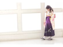 卒業式　袴着付け承ります。早朝、時間外、お問い合わせください