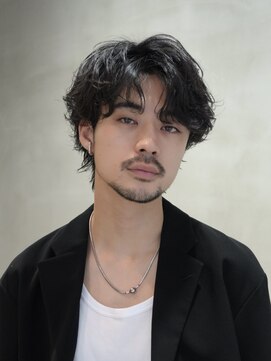 バイフィフス 原宿/表参道(by fifth) シャドウパーマスパイラルパーマセンターパート大人メンズヘア