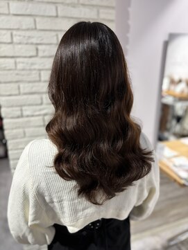 リー 梅田(Lee) eri/コテ巻き風デジタルパーマ