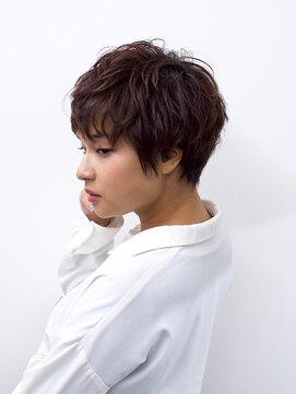 らふる 上品かつカジュアルなマッシュショート