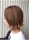 大人っぽ切りっぱなしボブ