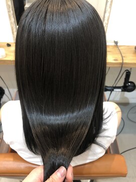 ネイヴィル(navile) 髪質改善トリートメント