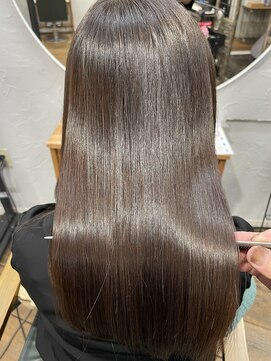 クオーレ(CUORE) ドライヤーで乾かしただけでサラ艶にまとまる酸性縮毛矯正