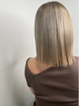 ユートピア(U topia) #ブリーチ2回で作る #ホワイト #ハイトーン