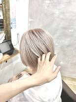 ロア 福岡天神本店(LORE) ホワイトベージュ◎natsu