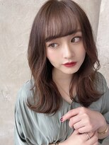 プラチナ(PLATINA)&nbsp;くびれヘア/韓国/透け感/くすみカラー/ロング/ベージュカラー