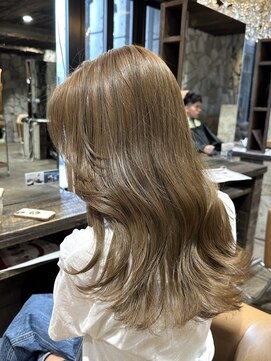 ヴォア(VOA) お客様スタイル サンドベージュ