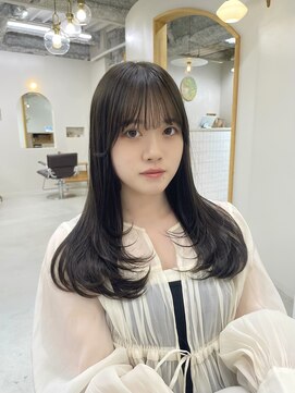 クル(k u r u) layer cut × Olive brown