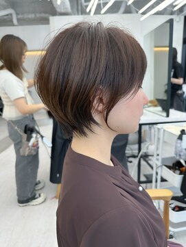 ビューナゴヤ 名駅(VIEW NAGOYA) 似合わせカット/ショートボブ/小顔ヘア/メルティカラー/くせ毛