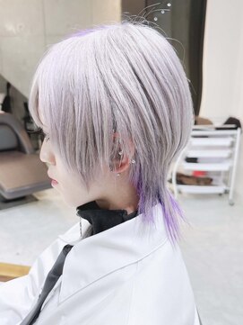 デイズ(days) グレーシルバーマッシュウルフショート/ブリーチデザイン原宿