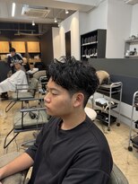アロー 船橋店(AROH)&nbsp;MEN’S HAIR/ブルーブラック/フェザーパーマ/船橋
