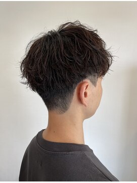 シャドウパーマ