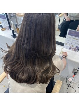 ビューバイネオリーブ 用賀店(Beau'r by neolive) 大人ガーリーダークアッシュ似合わせカットミディアムレイヤー