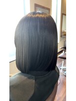エスト(est.) 切りっぱなしボブ×ミネコラトリートメント 20代30代40代50代