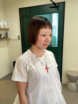 クリック(Click) ダークパープル/ナチュラルショート/ミルクブラウン/夏/小倉