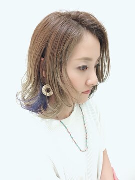 ナトゥーラ 札幌駅北口店(Natura) 【バレイヤージュ インナーカラー】外ハネミディアムボブ