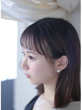 ホワイトルーム(White Room) 【羽のような質感】シースルーバング♪