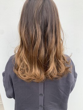 美容室 アイディー i-dee グラデーションカラー