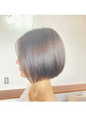 ボブ×艶カラー