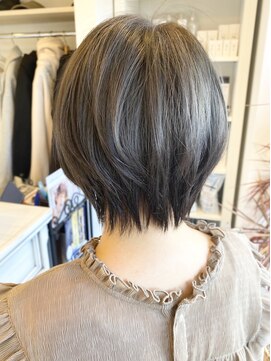 ヴィアスヘアー(vias hair) グレー×ショート