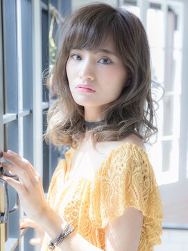 アニモフィオレンテ 千間台店(animo FIORENTE) +animoせんげん台+プラチナベージュ♪大人巻きロングウルフO