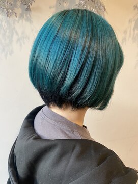 シャンプーボーイ セントラル 博多(SHAMPOO BOY central) ターコイズブルー