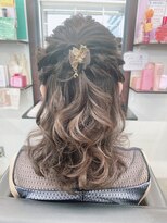 ヘア メイク エア コーディネーション&nbsp;ハーフアップ