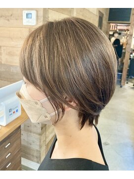 アミュレット バイ サファリ 西荻窪(AMULETTE BY SAFARI) 《お客様スタイル5》くびれショート