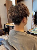 アイリーヘアデザイン(IRIE HAIR DESIGN)&nbsp;【IRIE HAIR赤坂】センターパート×スパイラルパーマ