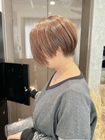 クエ(QUE)&nbsp;ショート/ハンサムショート/前下がりショート/横浜