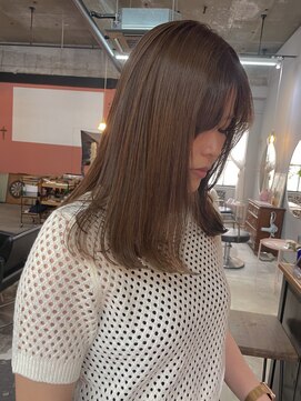 チャプター 問屋町(chapter) ケアブリーチミルクティーベージュカラーレイヤーカット韓国ヘア