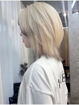 ラニヘアサロン(lani hair salon)&nbsp;ホワイトブロンド×ポイントブラック/ハイトーン/ウルフ