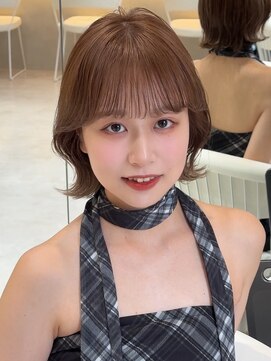 ロンドリメゾン 原宿(Lond re Maison.) ミニウルフレイヤーカット顔周り前髪韓国ショートボブ/渋谷