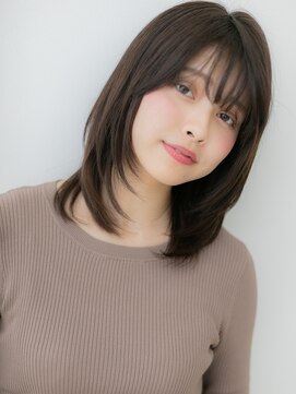 カバーヘア ブリス 大宮西口(COVER HAIR bliss) 斜めバング顔周りカット小顔ミディアムレイヤーW大宮30代40代
