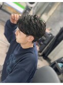 大分ニュアンスパーマセンターパートフェザーパーマ毛流れパーマ