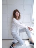 、