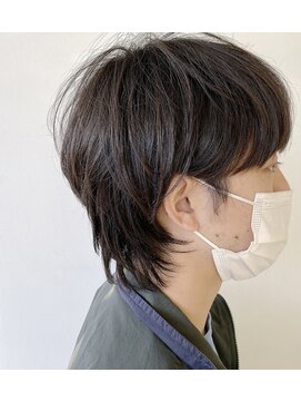ラフィット(lafit) 少し雰囲気を変えたいメンズにおすすめのウルフスタイル
