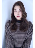 韓国風☆透明感アッシュグレージュとかき上げバングで大人可愛い
