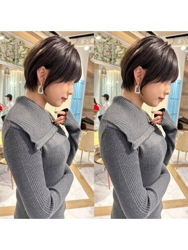 ロンド ストラーダ 心斎橋(Lond strada) ショート×ハイライト白髪ぼかし×シルキーベージュ[心斎橋]